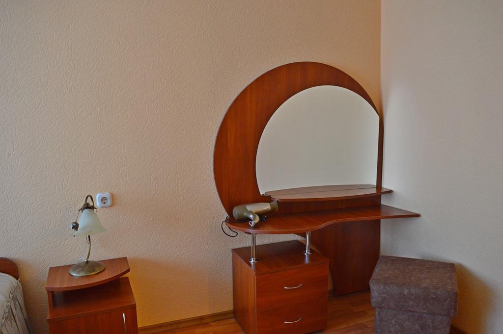 Belarus Hotel Nowopołock Pokój zdjęcie