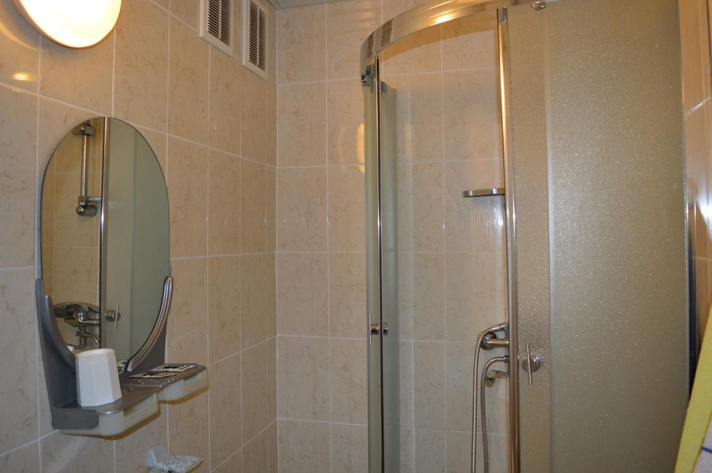 Belarus Hotel Nowopołock Pokój zdjęcie