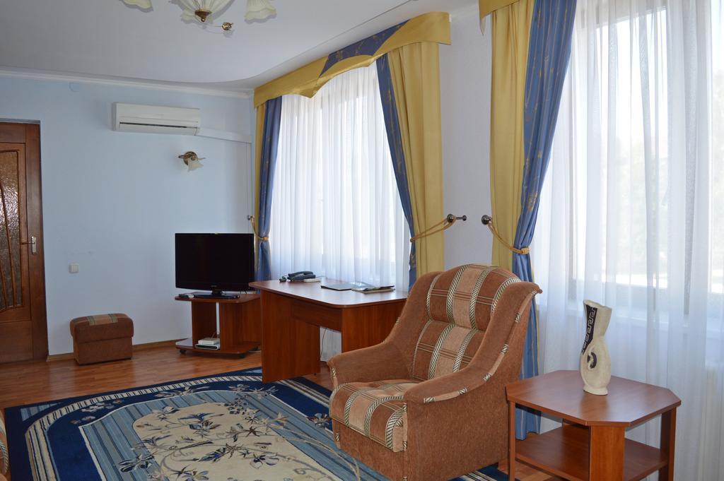 Belarus Hotel Nowopołock Pokój zdjęcie